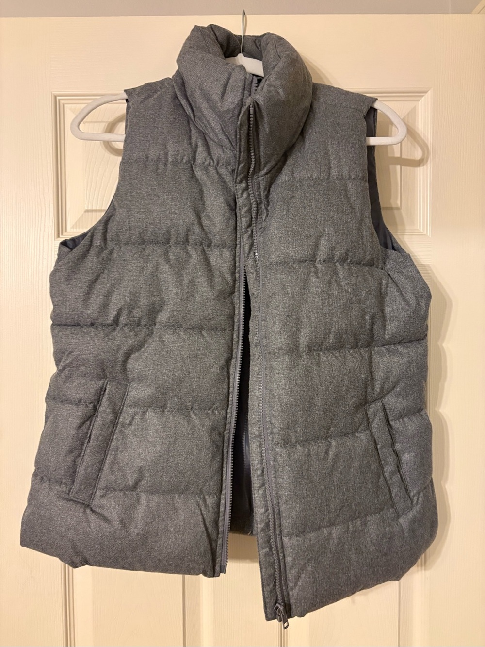 Old Navy Light Gray Quilted Vest with Stand Collar